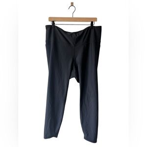 Women’s Old Navy Active Black Leggings XXL